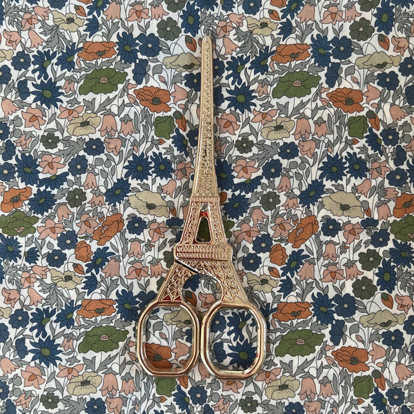 Scissors | Paris | Eiffel Tower