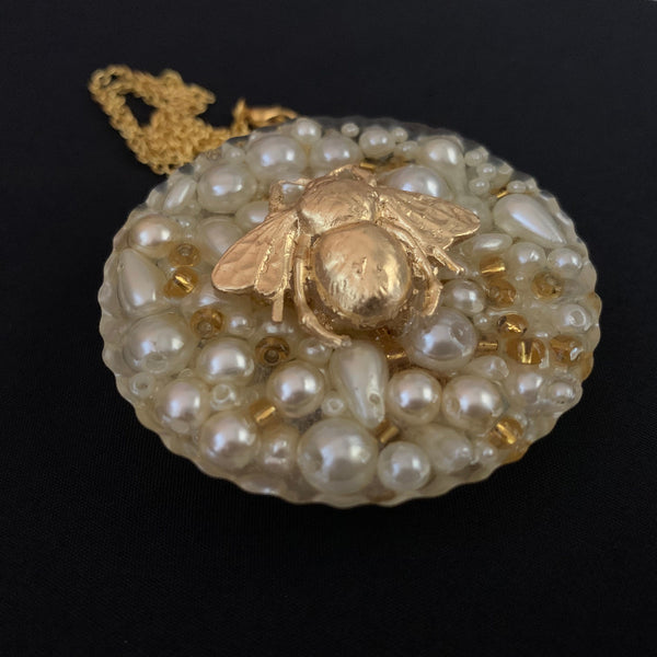 Pearl Bead Round Gold Leaf Bee Statement Necklace