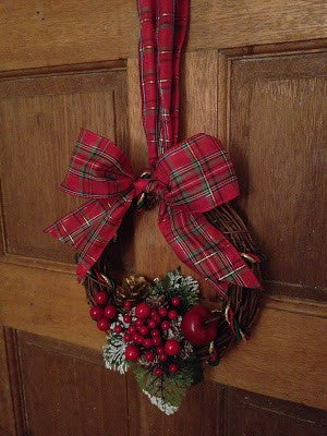 Tutorial | The Thrifty Christmas Wreath